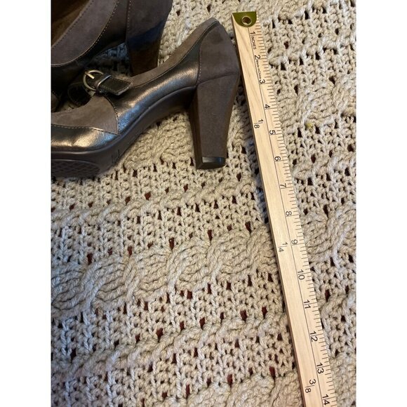 Aerosoles 3-tone Suede feel Mary Jane pump WOMEN'S SZ 10 LIKE NEW BROWN, BRONZ - Picture 12 of 12